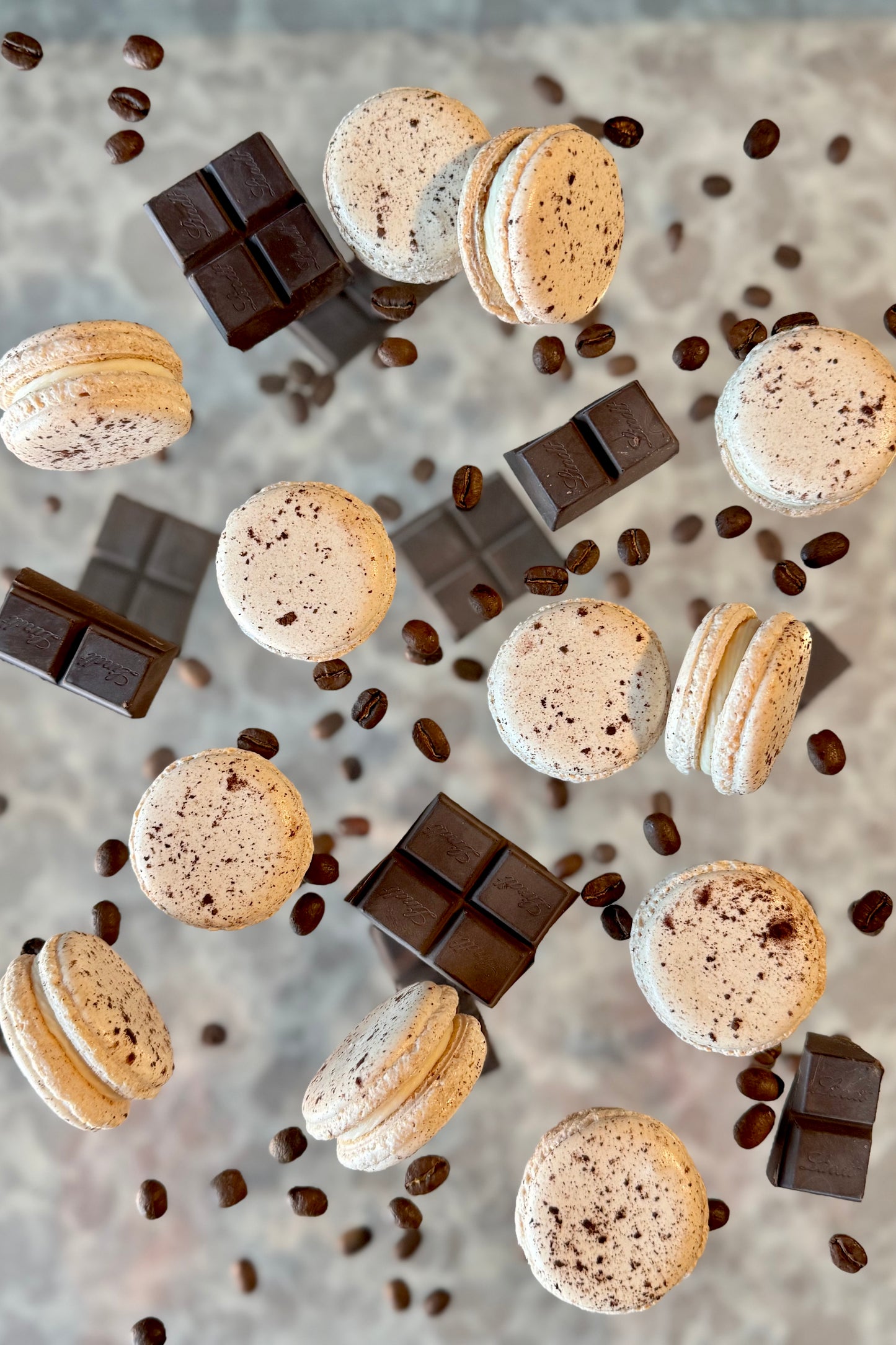 Caja Macarons Tiramisú